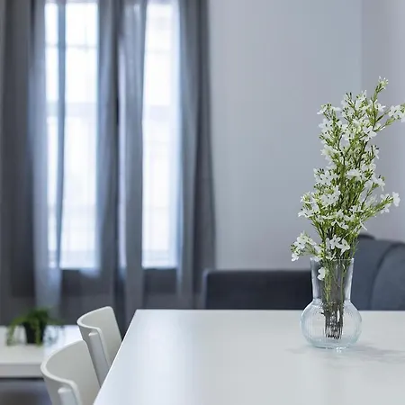 Dona Blanca Centro Diseno Minimalista