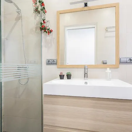 Dona Blanca Centro Diseno Minimalista *