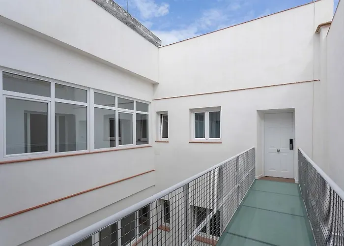 Dona Blanca Centro Diseno Minimalista 헤레스