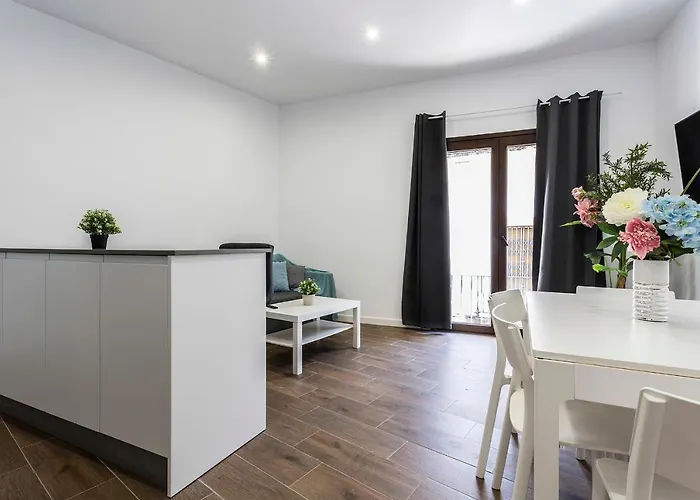 Dona Blanca Centro Diseno Minimalista 헤레스