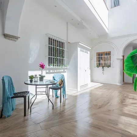 Dona Blanca Centro Diseno Minimalista *